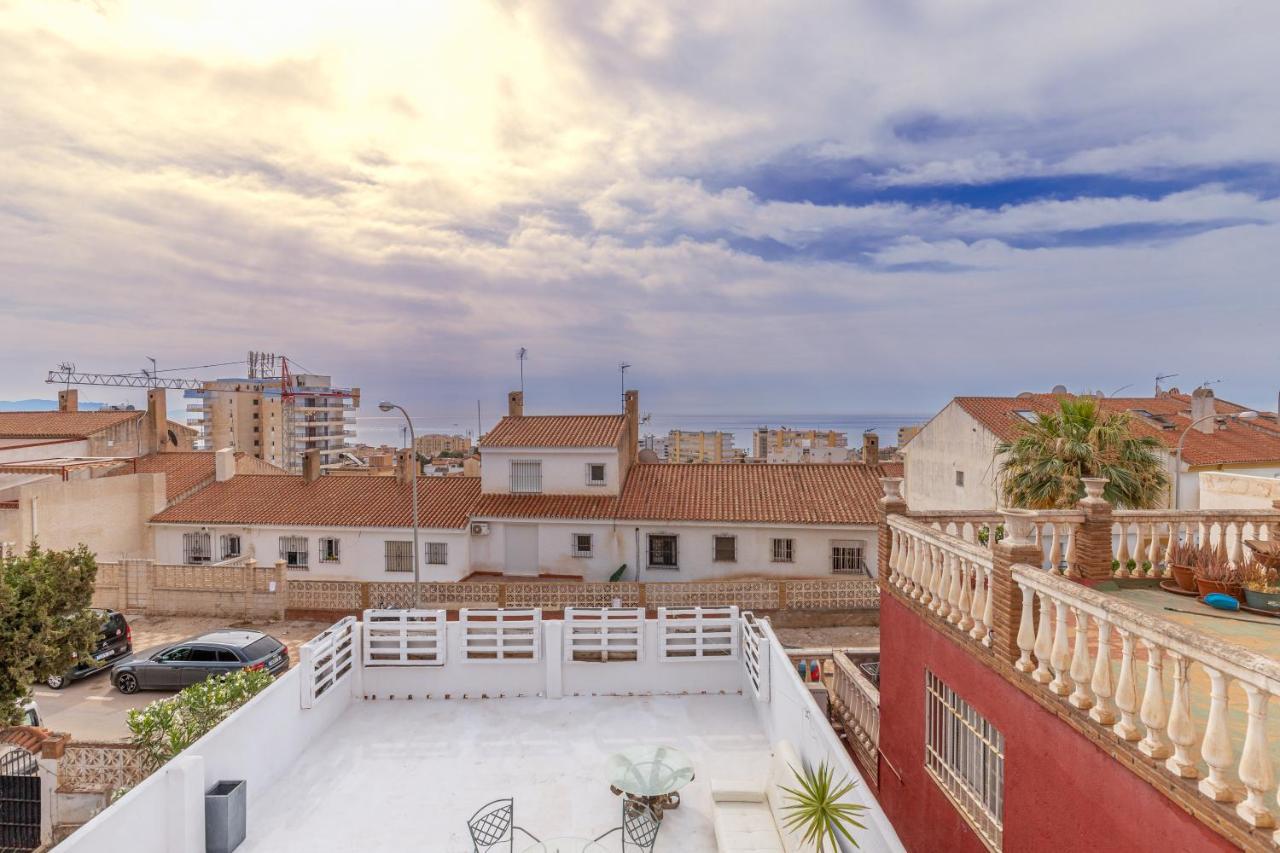 Seabreeze Carihuela Apartment Torremolinos Eksteriør billede